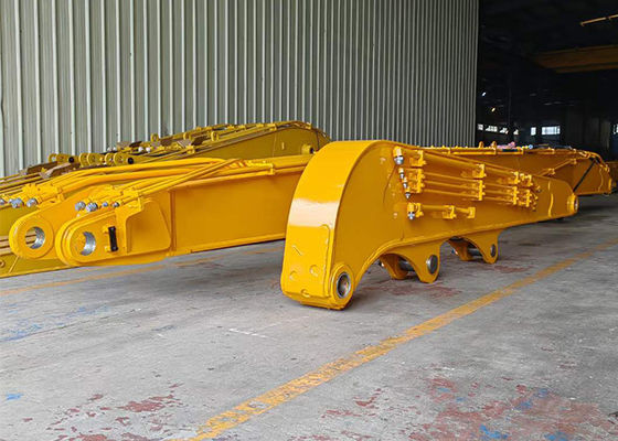 24m de charpente de charpente, bras de traction, porte longue pour une charpente de 65 tonnes.