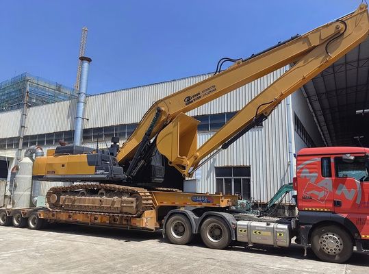 Excavateur à haute portée pour la démolition