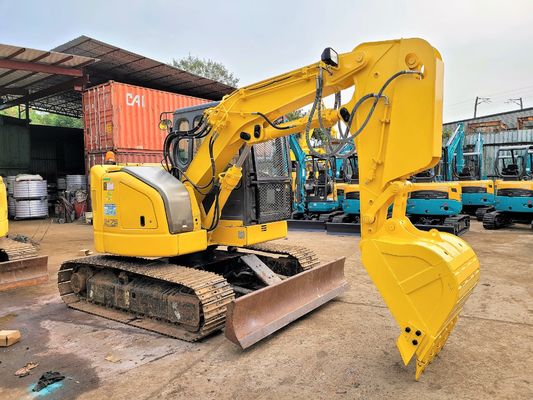 Excavateur de tunnels à bras court pour espaces confinés