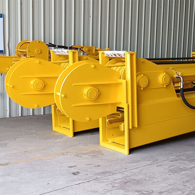 Excavatrice hydraulique télescopique avec benne preneuse réglable